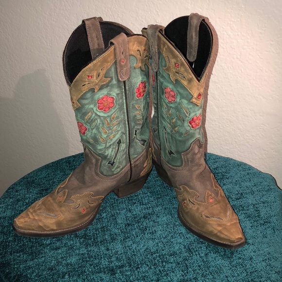 used womens cowboy boots size 9